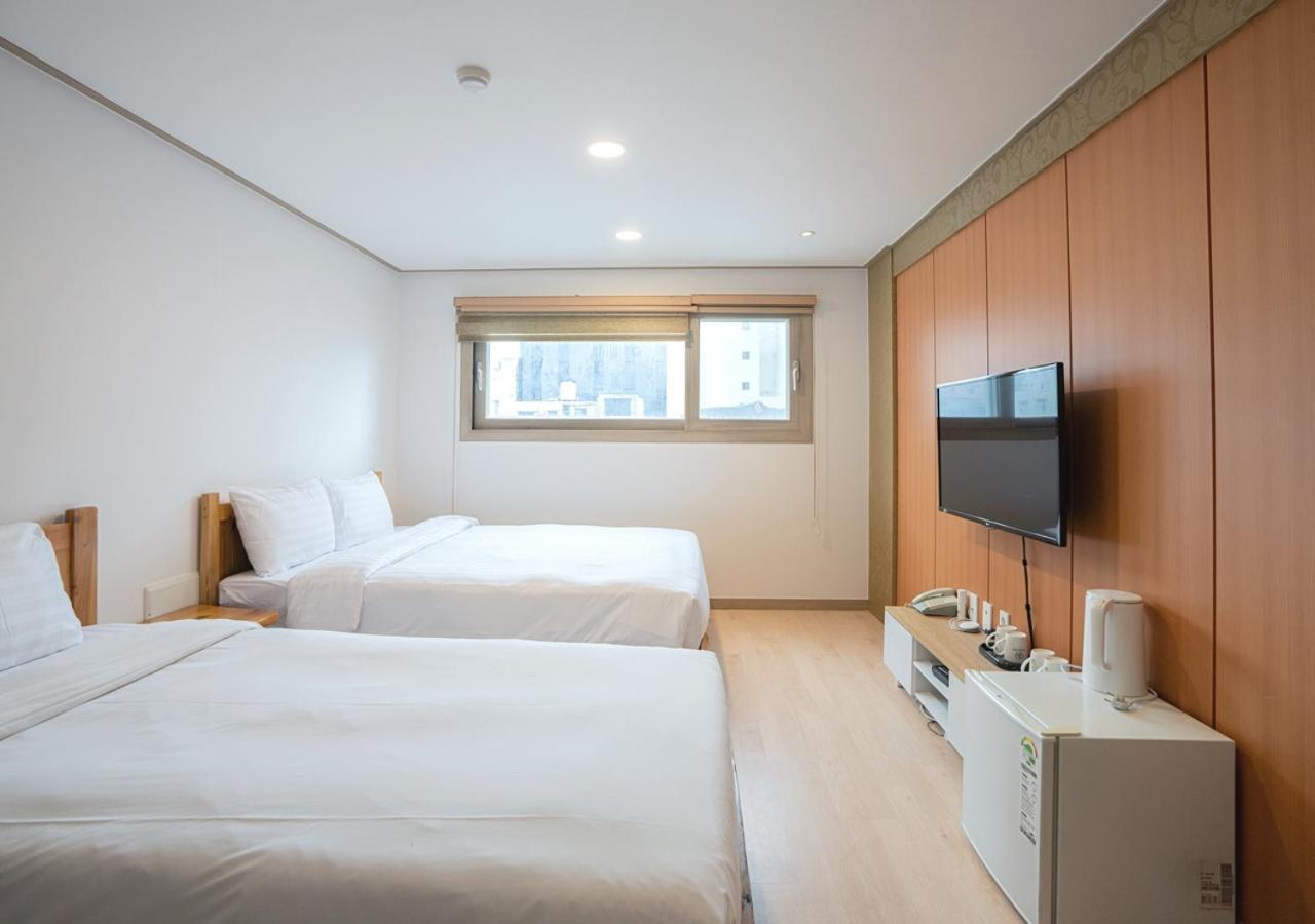 J2 Family Hotel Jeju Exterior foto