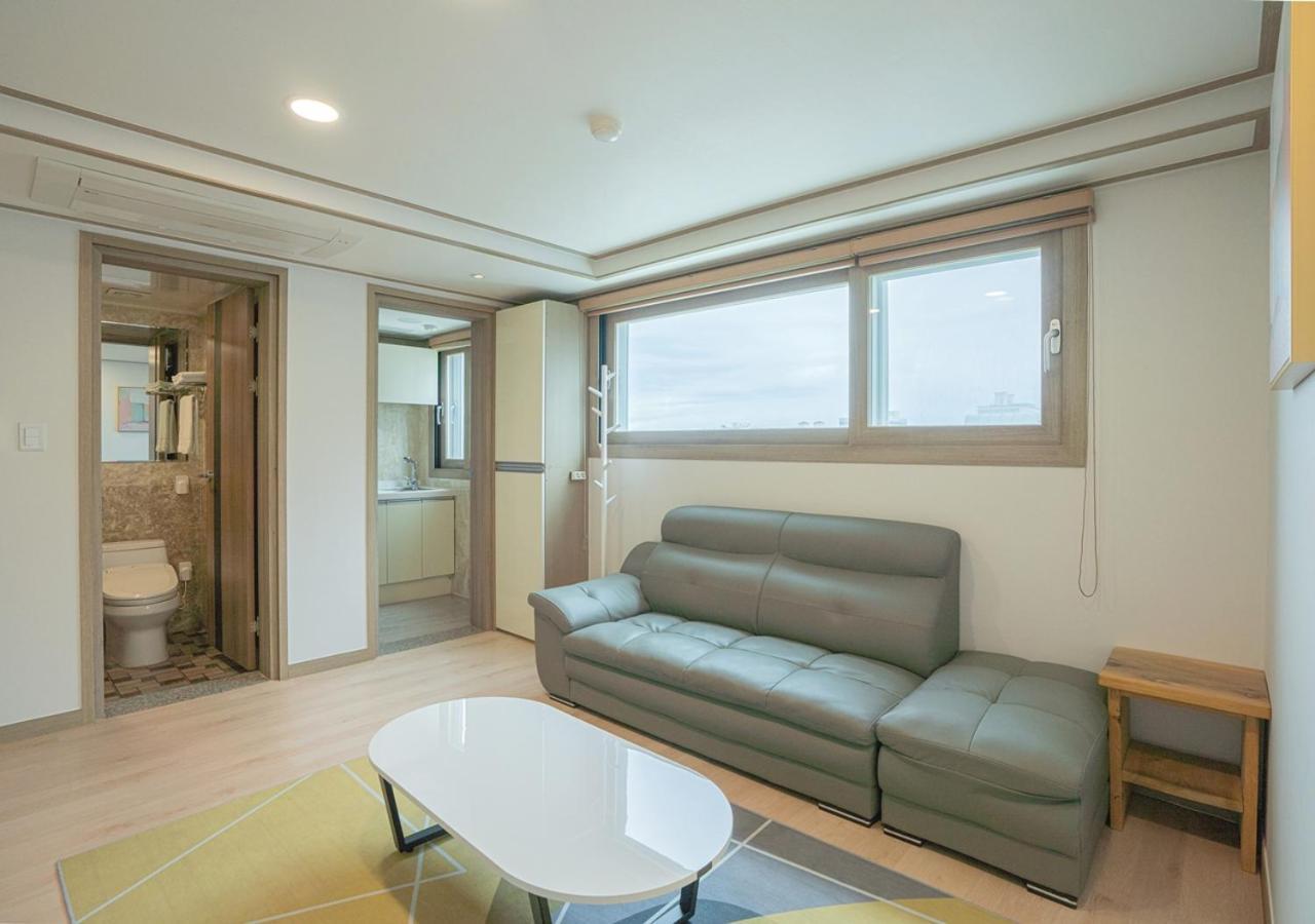 J2 Family Hotel Jeju Exterior foto